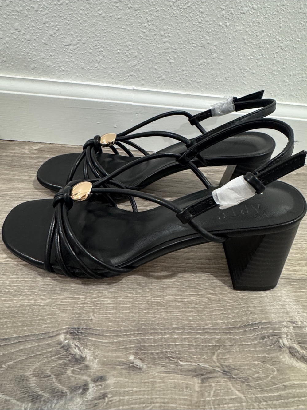 Apt. 9 Black Strappy Block Heel Sandals with Gold Accent